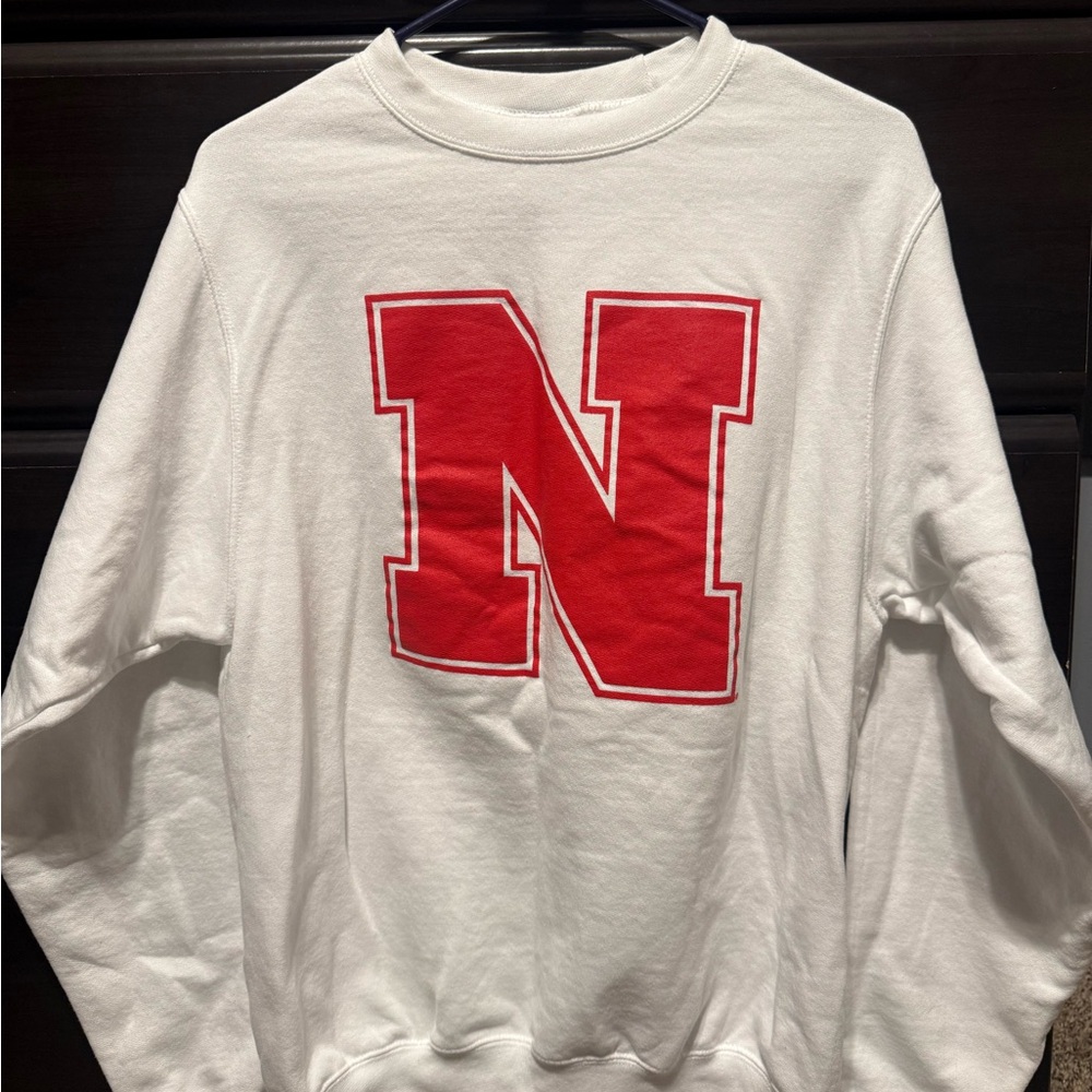 Medium Nebraska Husker Crewneck Sweatshirt